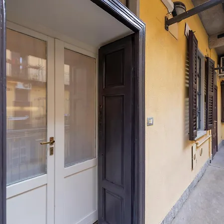 Alessandria, 4 - Fashion E Movida-2